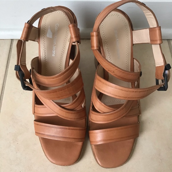 Calvin Klein Jeans Tan Sandals - Picture 4 of 4